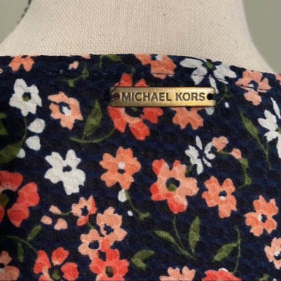 🍂 Michael Kors Wrap Peplum Knit Top - Picture 11 of 12